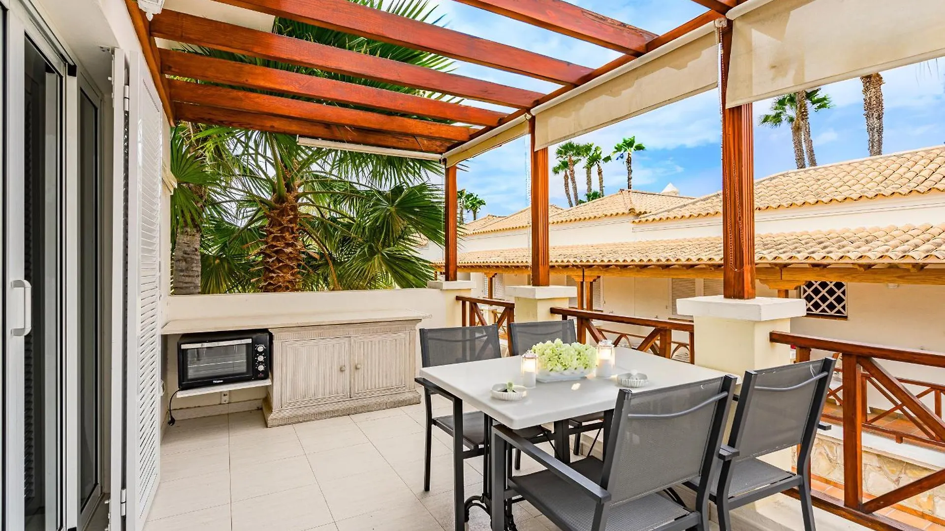 Feriehus Chalet Playa De Las Americas Arona